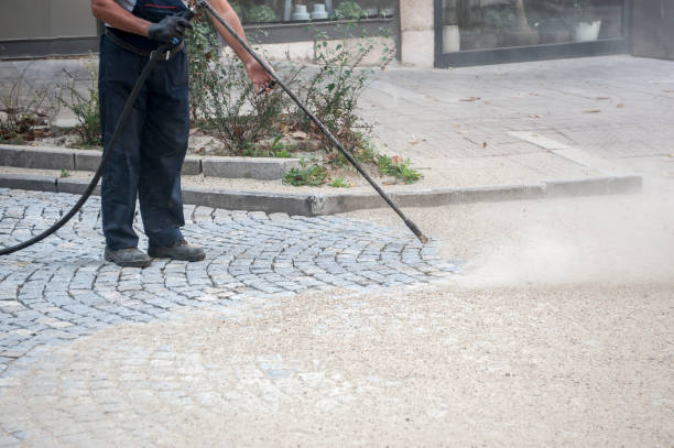Professional Pressure Washing Services in Silvis, IL